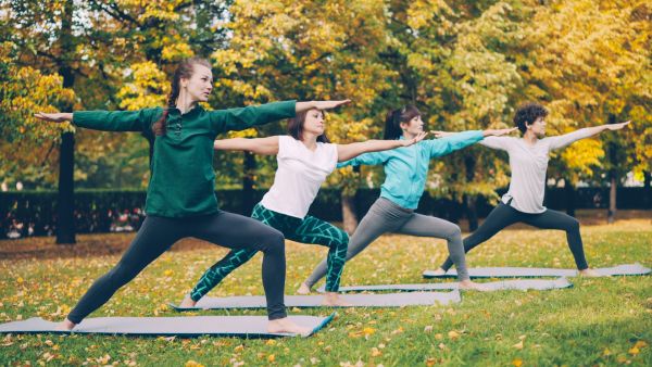 What are the benefits of yoga and mindfulness for UK athletes?